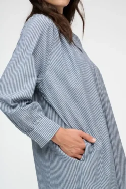 above dress stripe