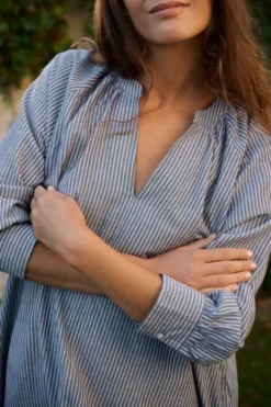 above dress stripe