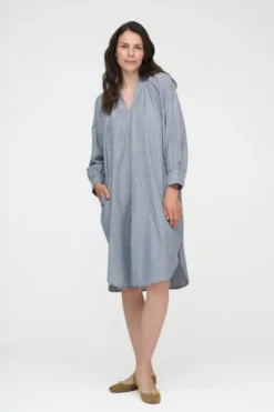 above dress stripe