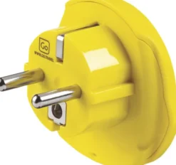 Adaptor