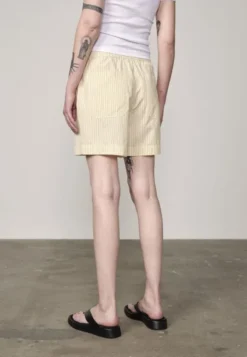 Alma Shorts