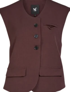 Ariel Vest
