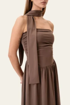 AstridIC Long Dress