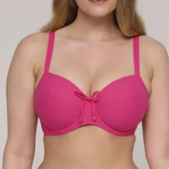 Aswan full cup bikinitop