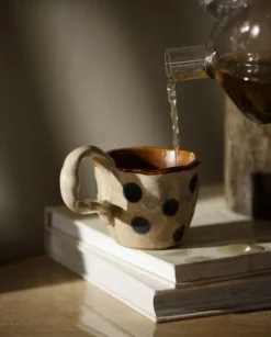 Atelier FORMA - BAYA cup w. handle