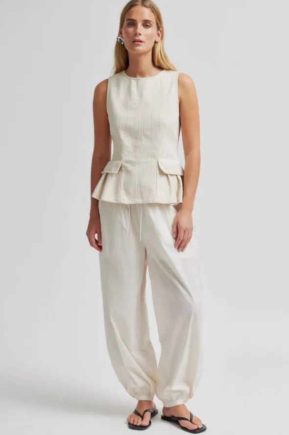 Avida Trousers