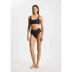 Bikini Top Bay