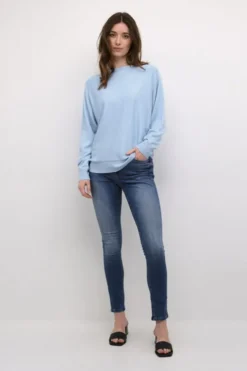 CUannemarie Batwing Jumper