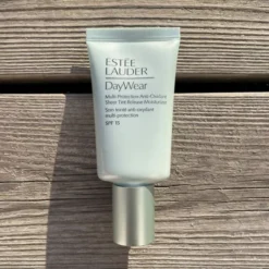 DayWear Sheer Tint SPF 15 Mini