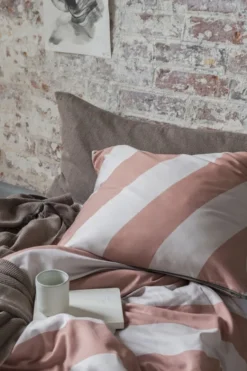 DIAGONAL bed set