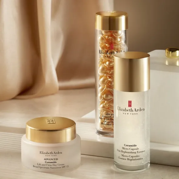 Elizabeth Arden Ceramide Micro capsule skin replenishing essence 90 ML