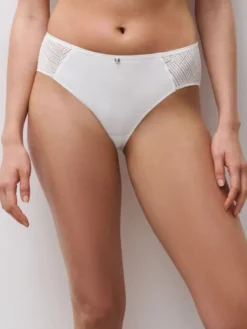 Emma Brief