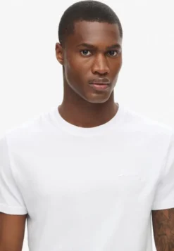ESSENTIAL LOGO EMB TEE