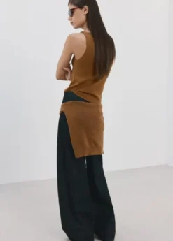 Fine-knit top