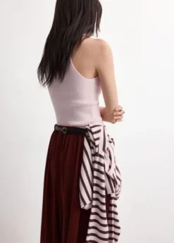 Fitted fine-knit top