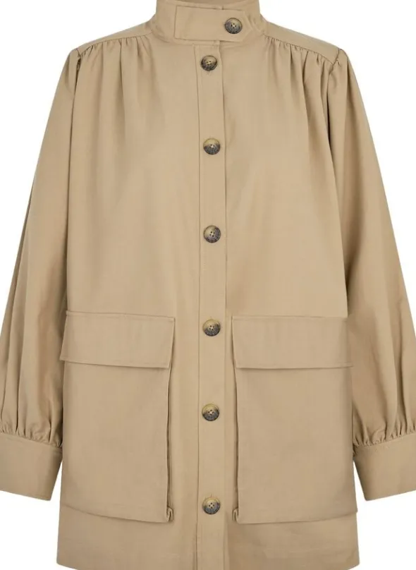 Gable Jacket