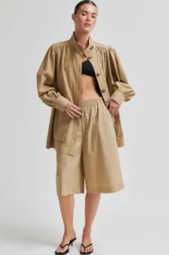 Gable Jacket
