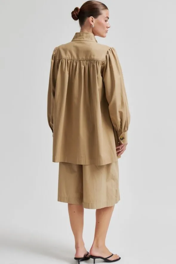 Gable Jacket