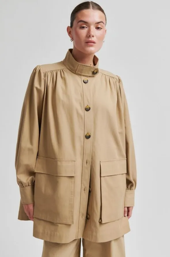 Gable Jacket