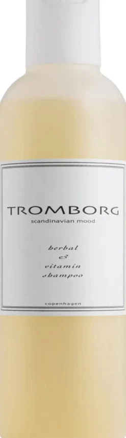 Herbal & Vitamin Shampoo 200 ml.