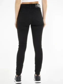 HIGH RISE SUPER SKINNY ANKLE