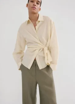 High-waisted lyocell trousers