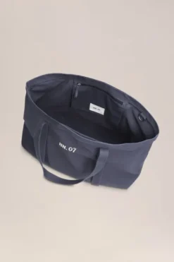 Holiday Tote 90043