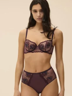 INTRIGUE Half cup bra