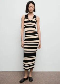 Knitted midi skirt with stripes