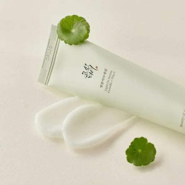 Light On Serum Centella + Vita C