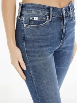 MID RISE SKINNY