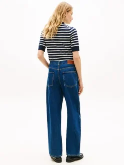 Mid Rise Tapered Barrel Leg Jeans
