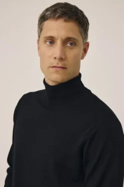 Morgan 4 - 100% Merino Wool