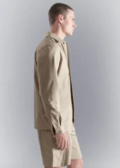 Non-iron overshirt pocket