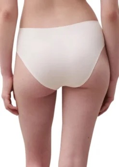 Norah Brief
