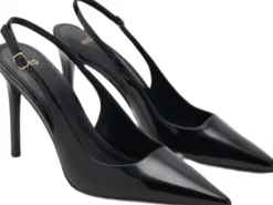 Patent heeled shoes