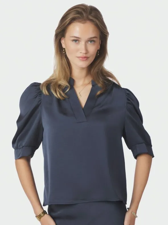 Roella Heavy Sateen Blouse