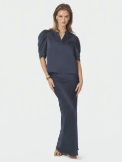 Roella Heavy Sateen Blouse