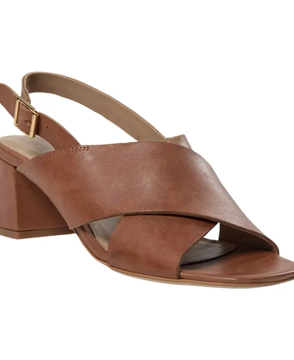 Sandal med blokhæl