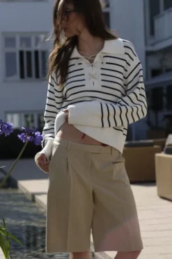 Scott Pleat Shorts