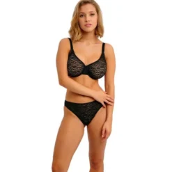 SERENNE BRIEF