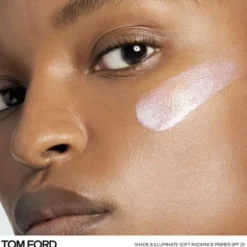 Shade & Illuminate Soft Radiance Primer SPF25