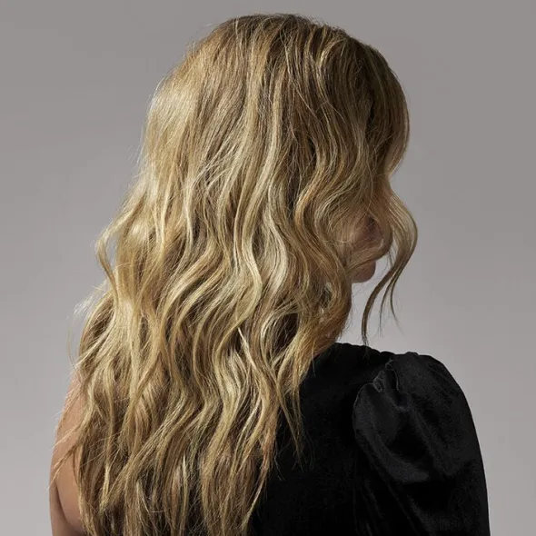 Signature Dry Texturizing Spray travel size