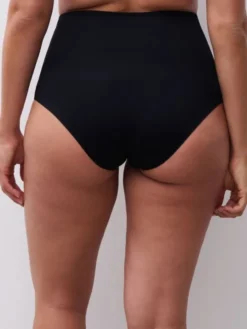 Smooth Comfort shapewear high waisted thong