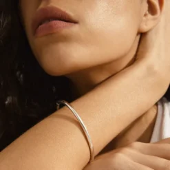 SOPHIA recycled bangle bracelet silver-plated