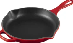 Stegepande i støbejern 23cm Cerise