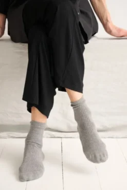 story rib socks