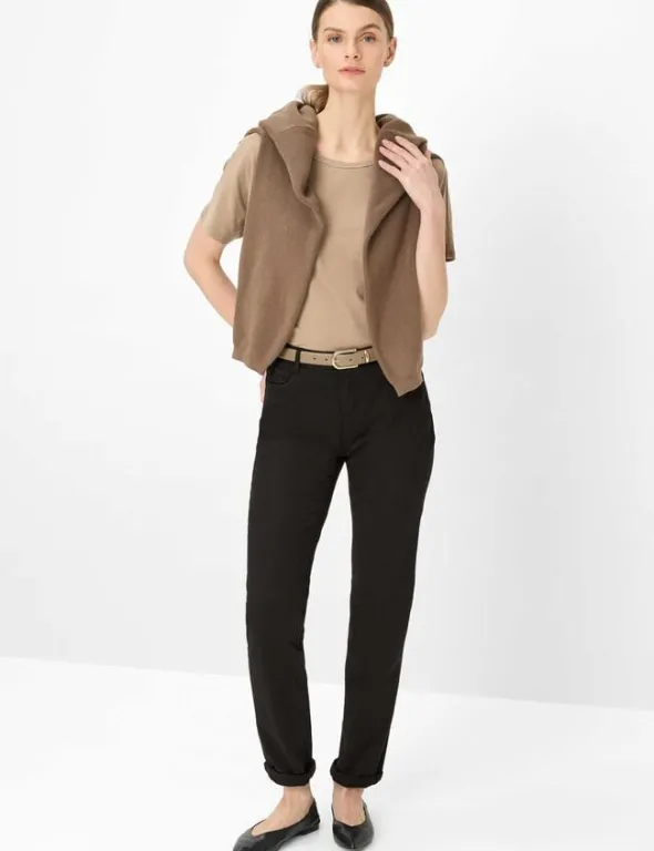 STYLE. CAROLA