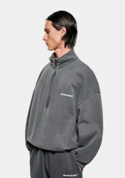 UNIFORM QUARTER ZIP