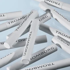 Volumizing Mascara Black